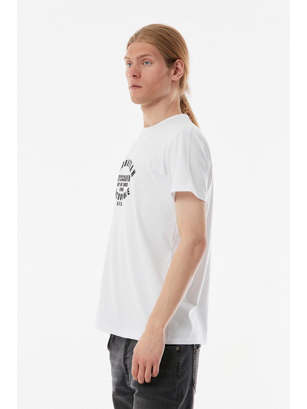 Beyaz Manhattan Baskılı Bisiklet Yaka Tişört-2