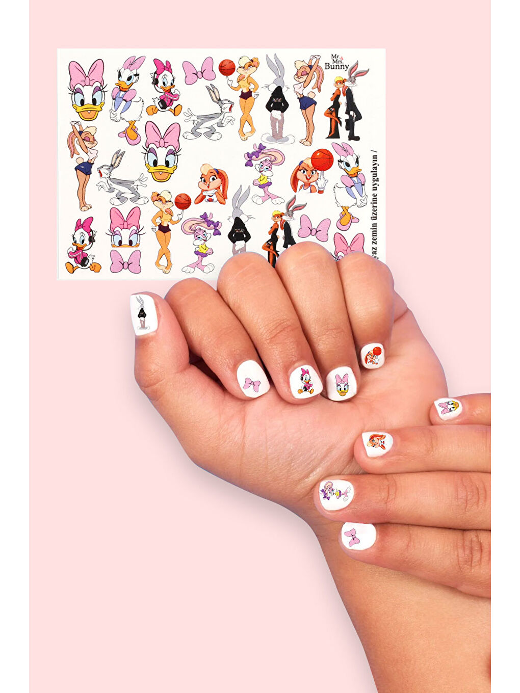 Çok Renkli Bugs Bunny Kız Çocuk Tırnak Sticker