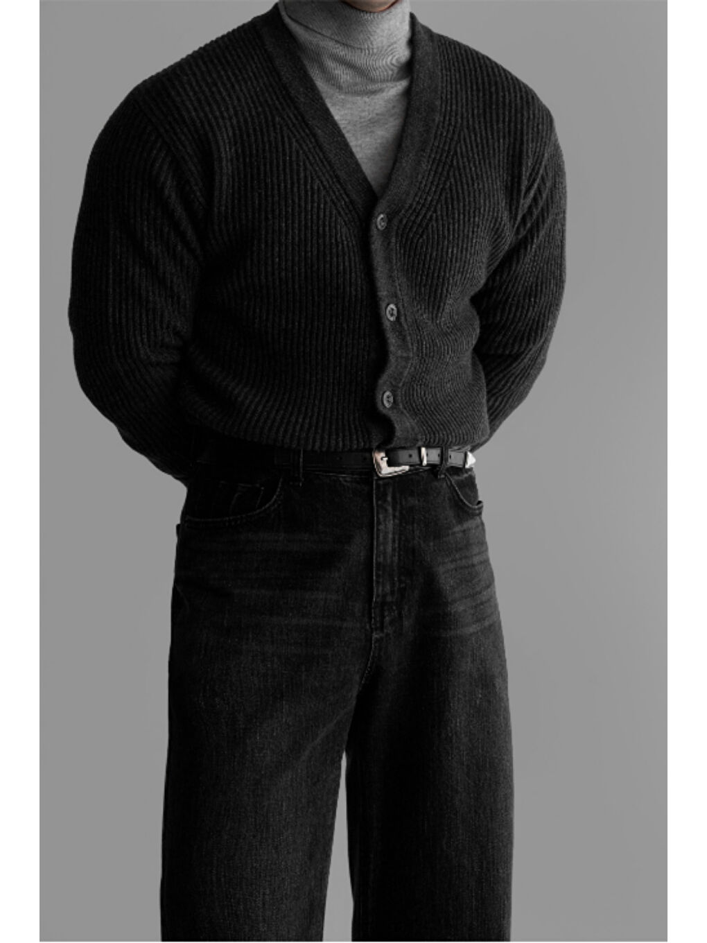 Gri Erkek Regular Fit Düğmeli V Yaka Triko Hırka-1