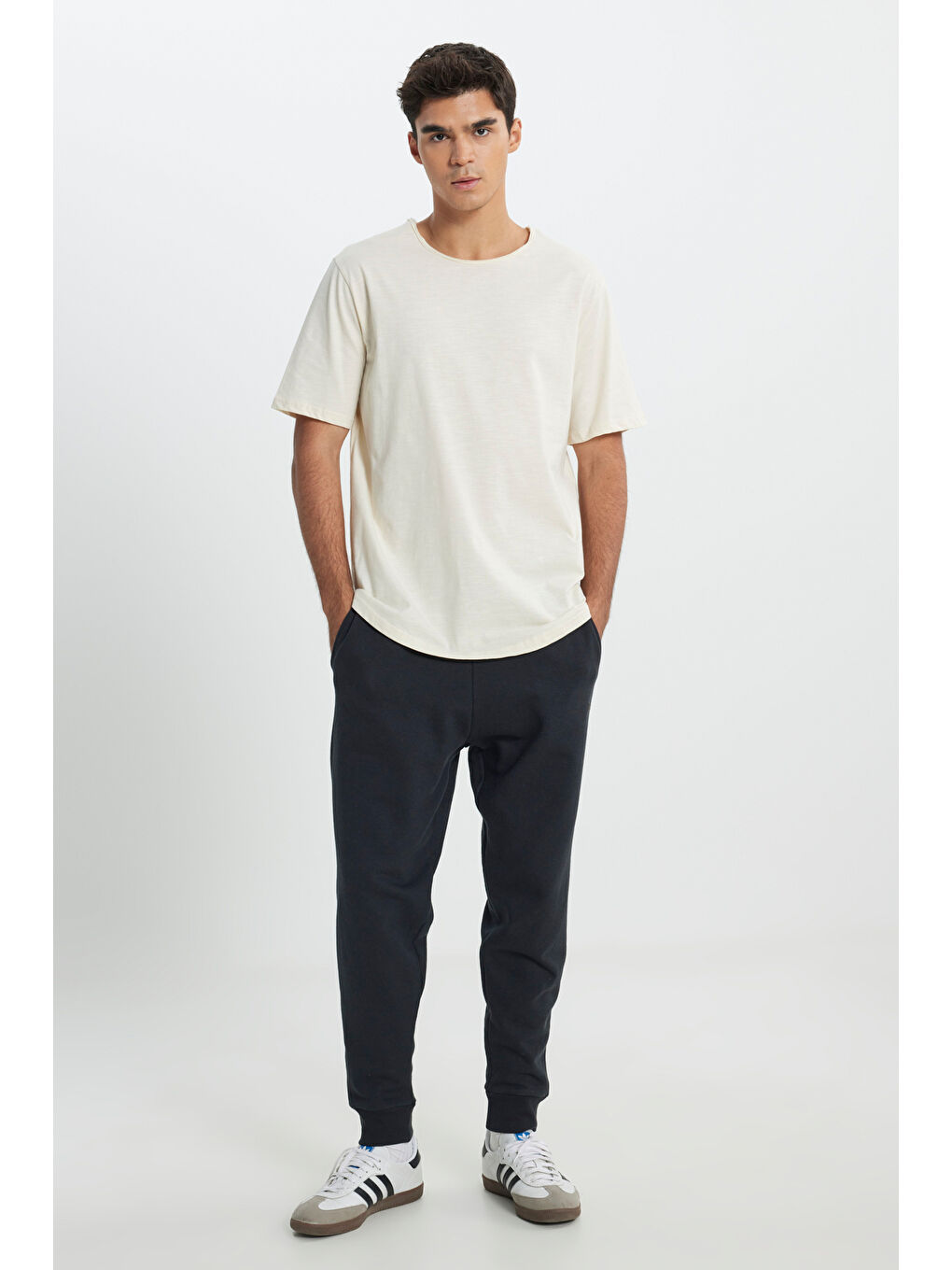 Regular Fit Normal Kesim Bisiklet Yaka %100 Pamuk Bej Tişört-2