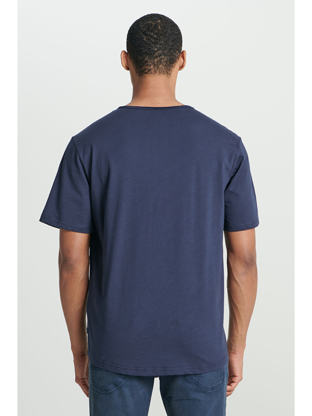 Regular Fit Normal Kesim Bisiklet Yaka %100 Pamuk Lacivert Tişört-5