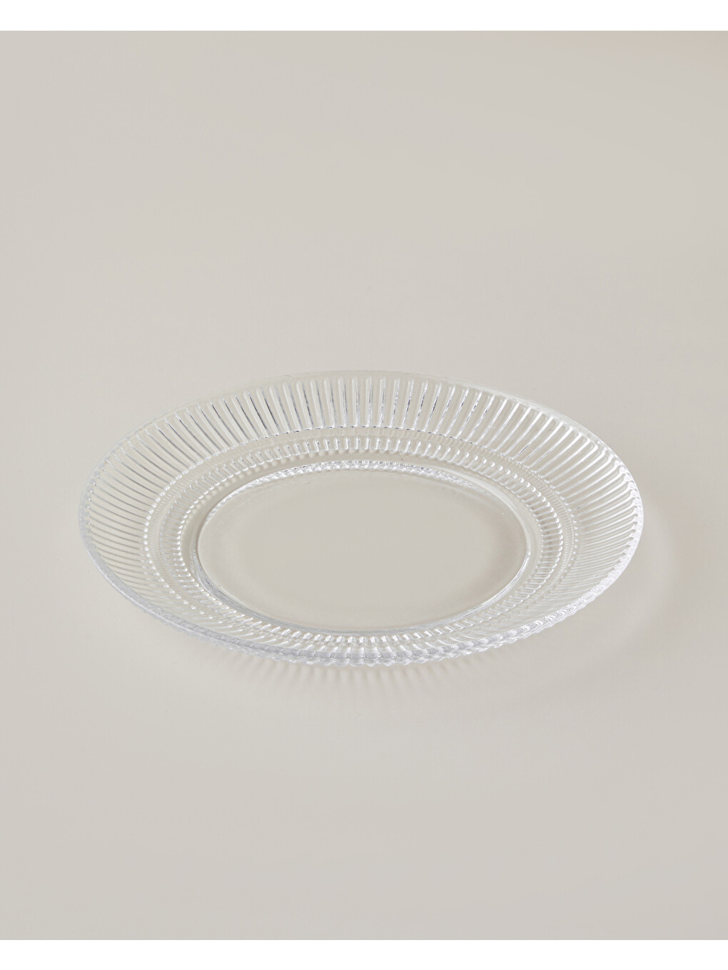 Renksiz Lucent Cam Pasta Tabağı 20 Cm Şeffaf-2