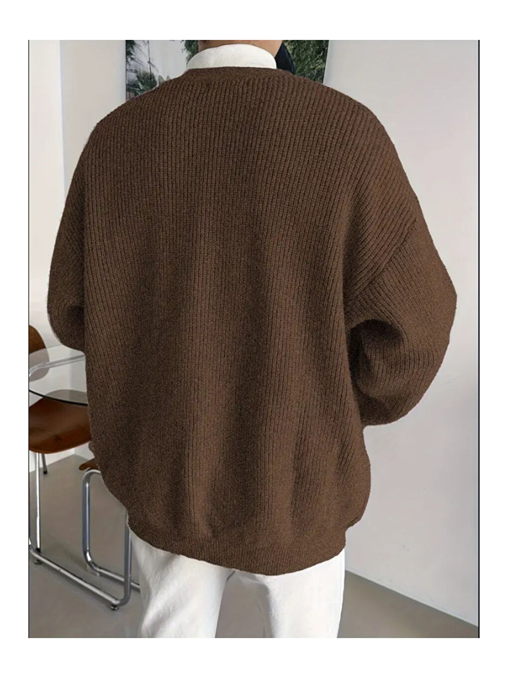 Kahverengi Erkek Regular Fit Düğmeli V Yaka Triko Hırka-1