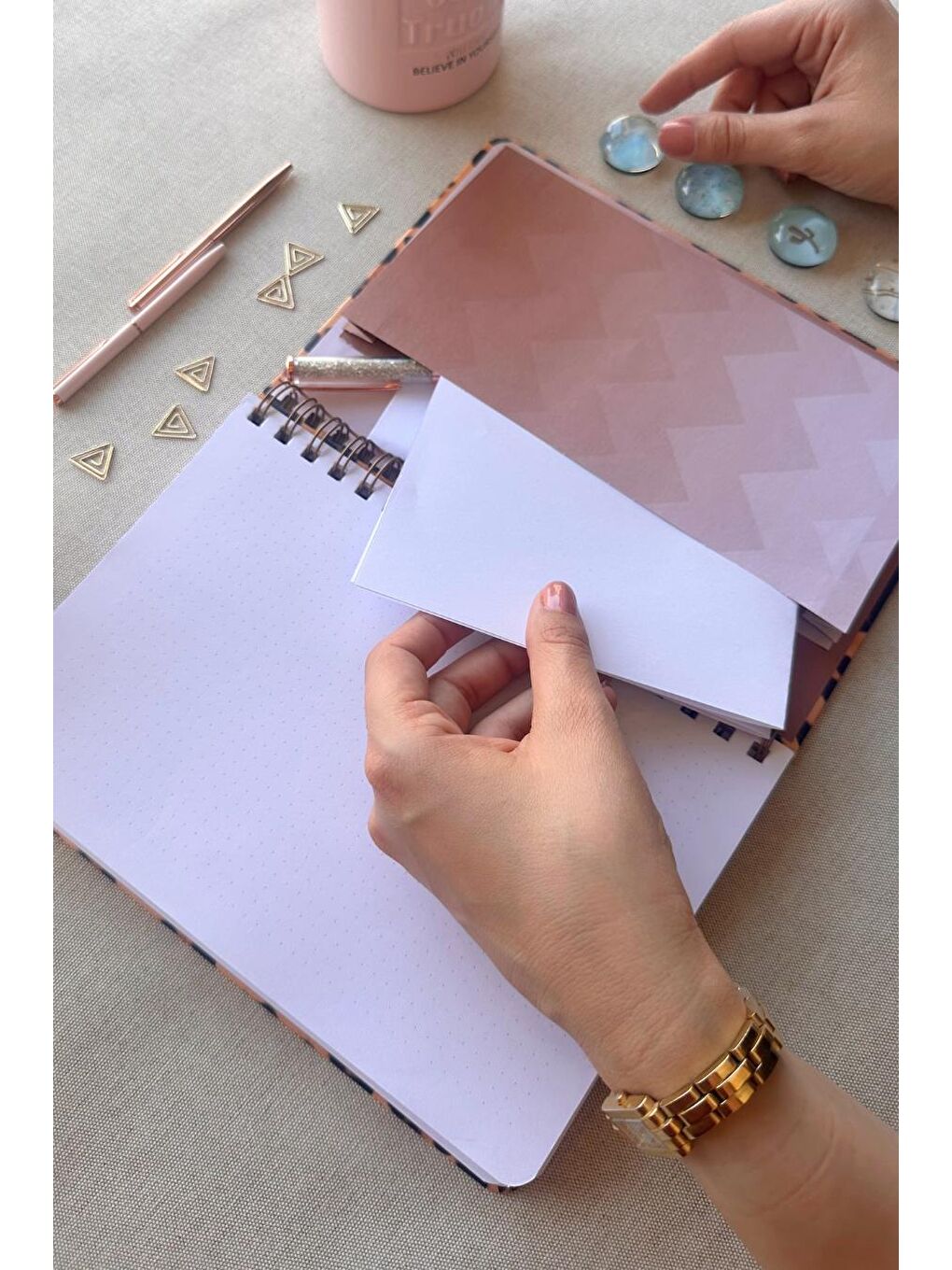 Akademik Ajanda 17x24 cm Spiralli 25/26 Prism-8