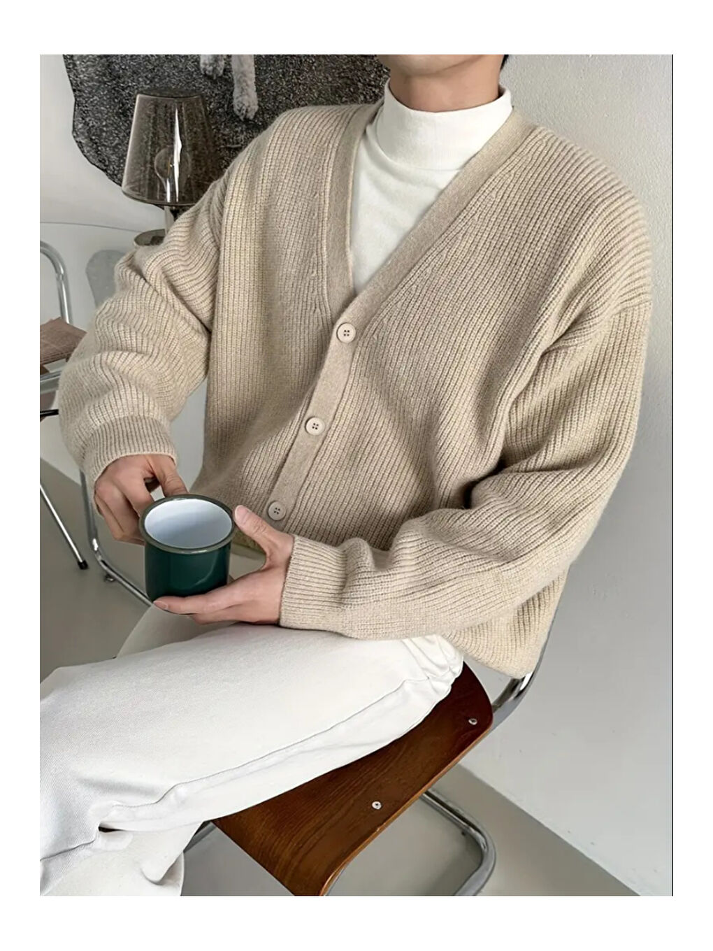 Bej Erkek Regular Fit Düğmeli V Yaka Triko Hırka-3