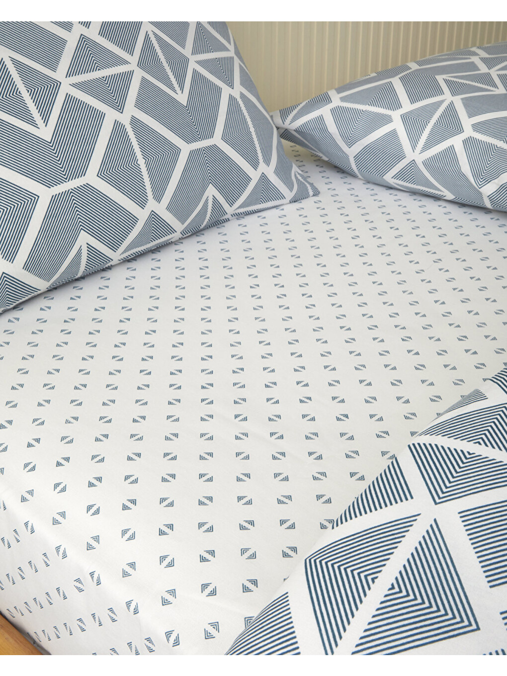 Triweave Kolay Ütülenir Çarşaflı Çift Kişilik Nevresim Takımı 200x220 Cm Yeşil-3
