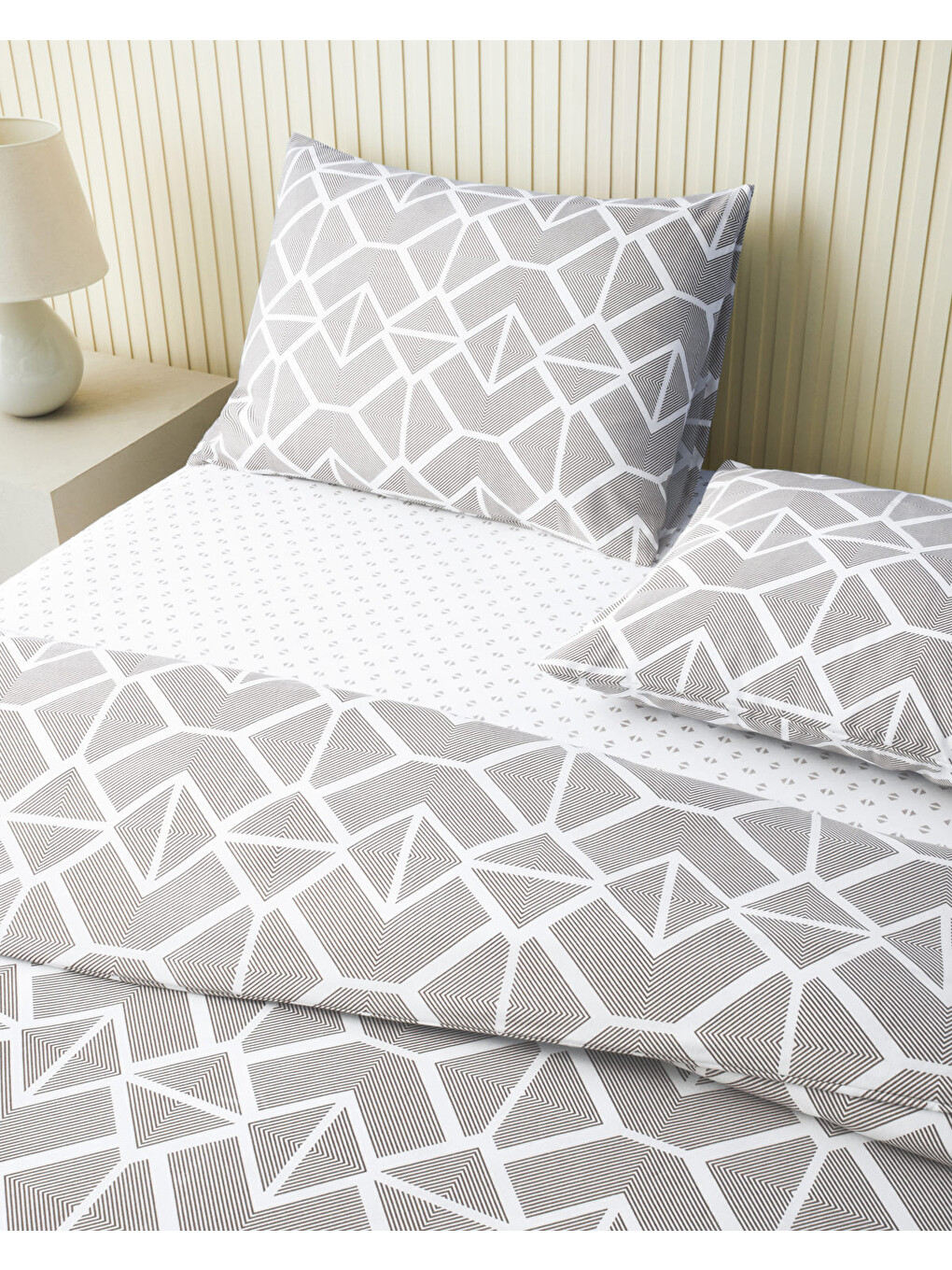 Triweave Kolay Ütülenir Çarşaflı Çift Kişilik Nevresim Takımı 200x220 Cm Bej-2