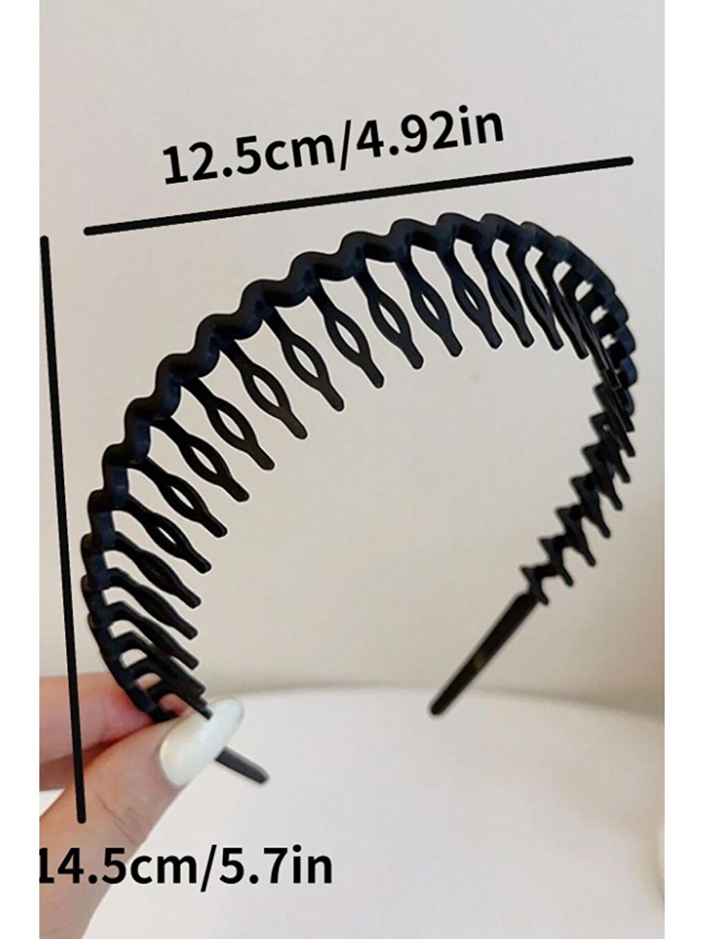 Siyah Renk Kaymayan Tarak Detaylı Taç-3