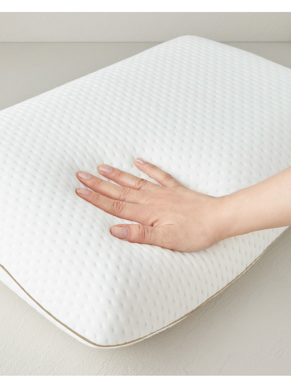 Ergonomik Boyun Destekli Visco Yastık 60x40x16 Cm Beyaz-4