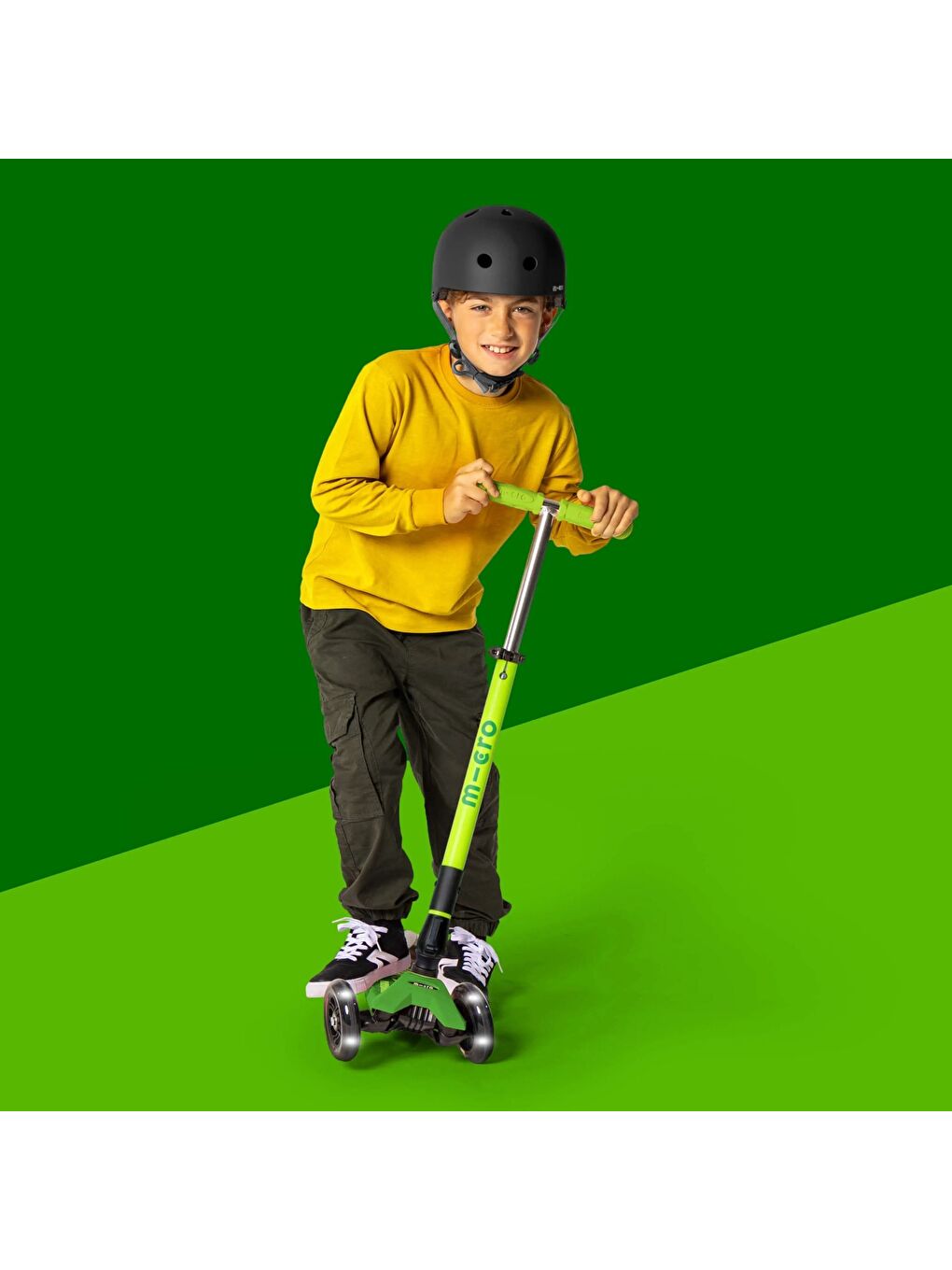 Maxi Deluxe Foldable Neon LED Parrot Green-6