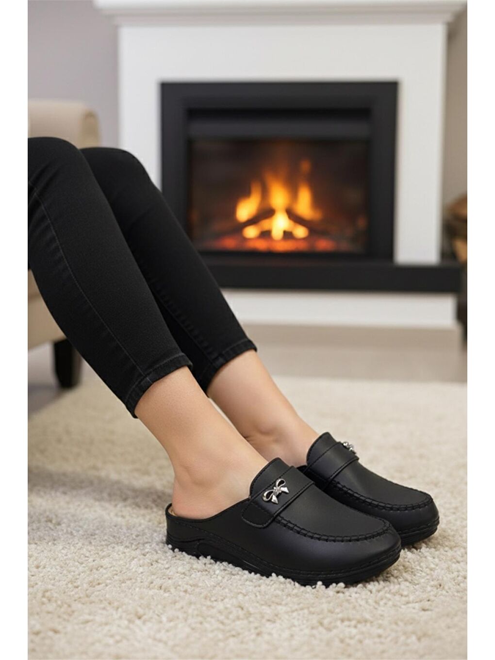 Siyah Sera 1503 Tokalı Ortopedik Yumuşak Hafif Taban Önü Kapalı Günlük Anne Kadın Terlik-2