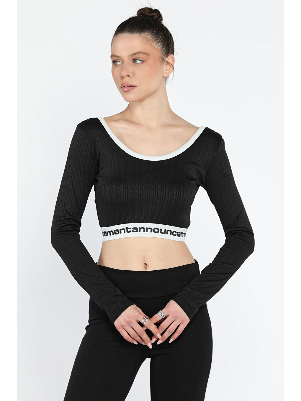 Siyah Bel Lastikli Yazı Baskılı Kadın Body Bluz