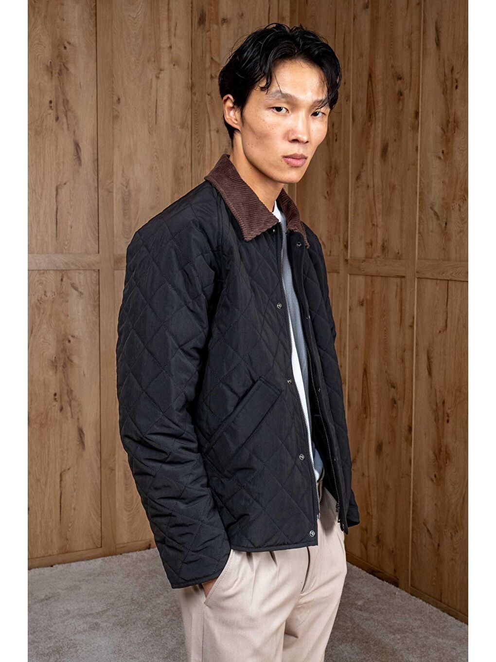 Erkek Oversize Kadife Yaka Detaylı Kapitone Ceket Siyah-5