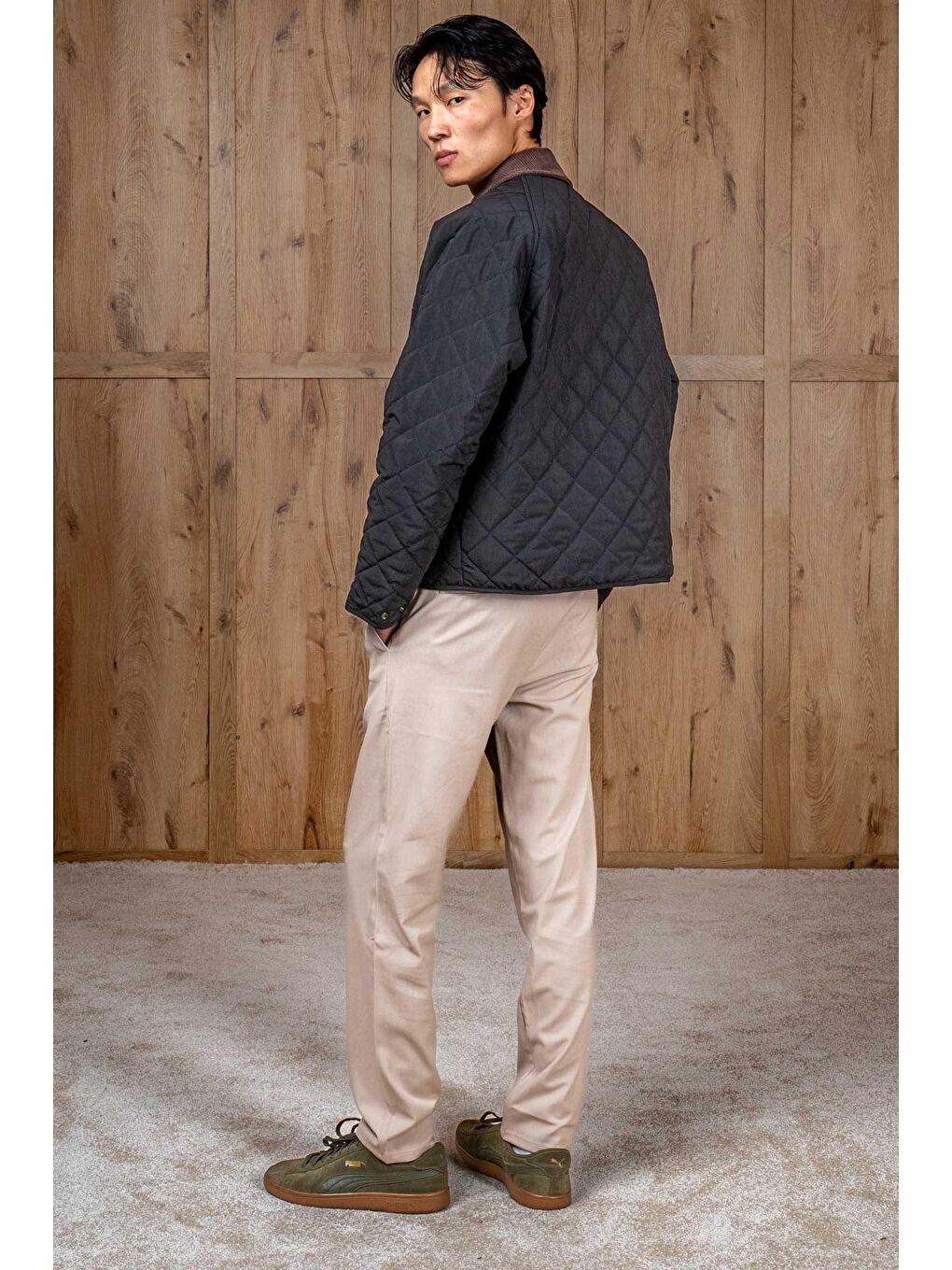 Erkek Oversize Kadife Yaka Detaylı Kapitone Ceket Siyah-6