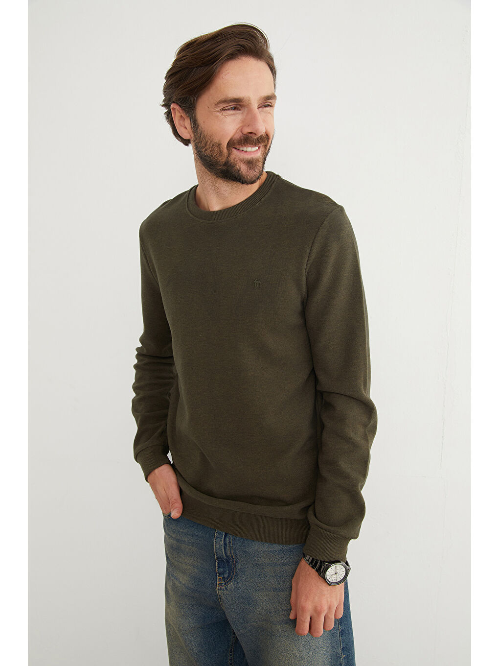 Haki M Harf Nakışlı Fitilli Bisiklet Yaka Büyük Beden Sweatshirt-1