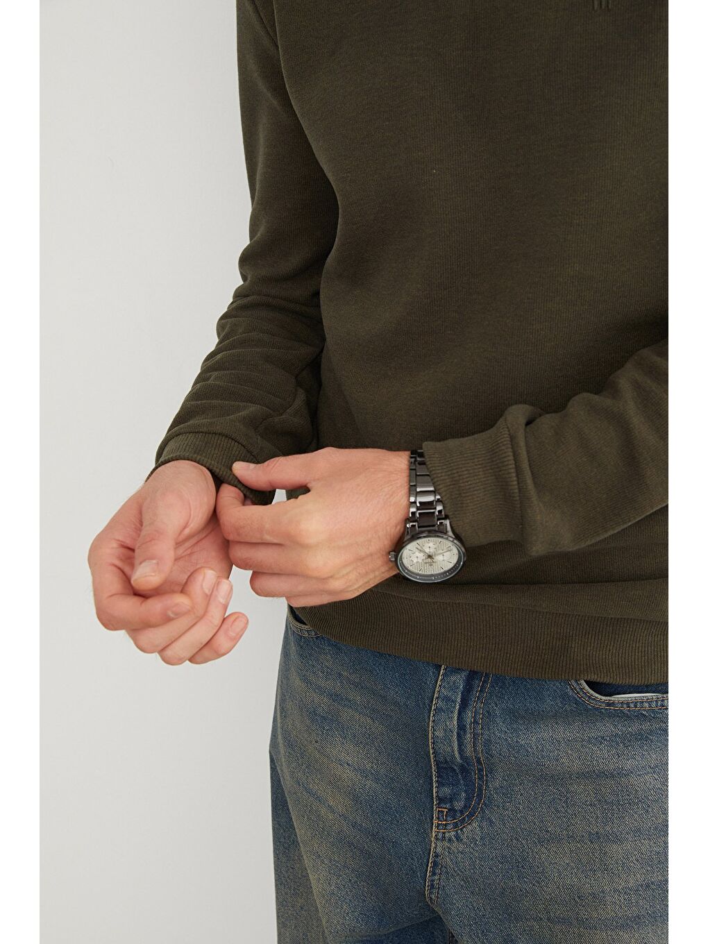 Haki M Harf Nakışlı Fitilli Bisiklet Yaka Büyük Beden Sweatshirt-4