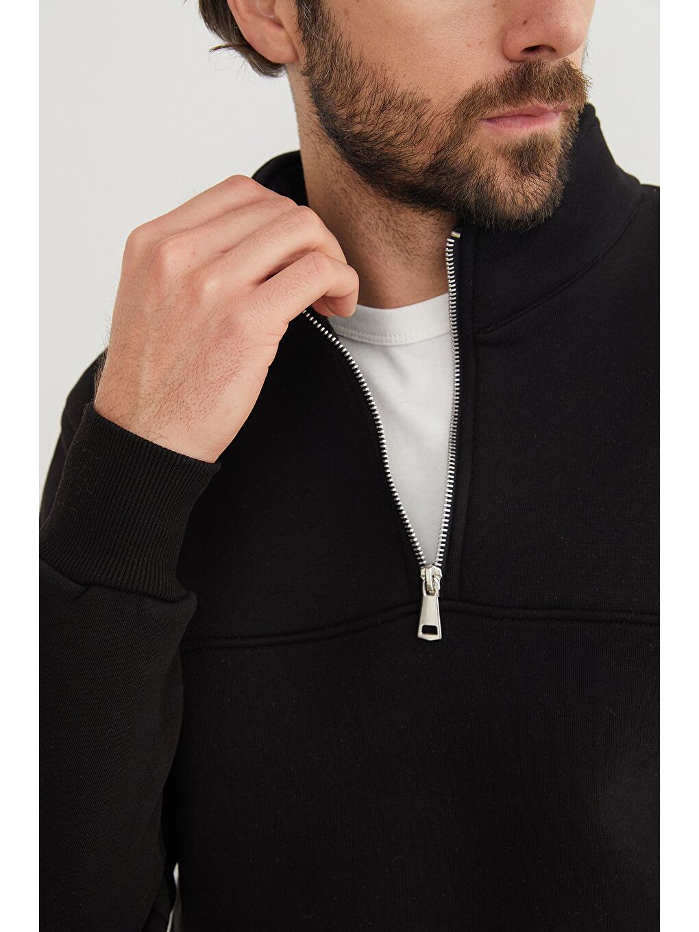 Siyah 3 İplik Basic Dik Yaka Yarım Fermuarlı Sweatshirt-4