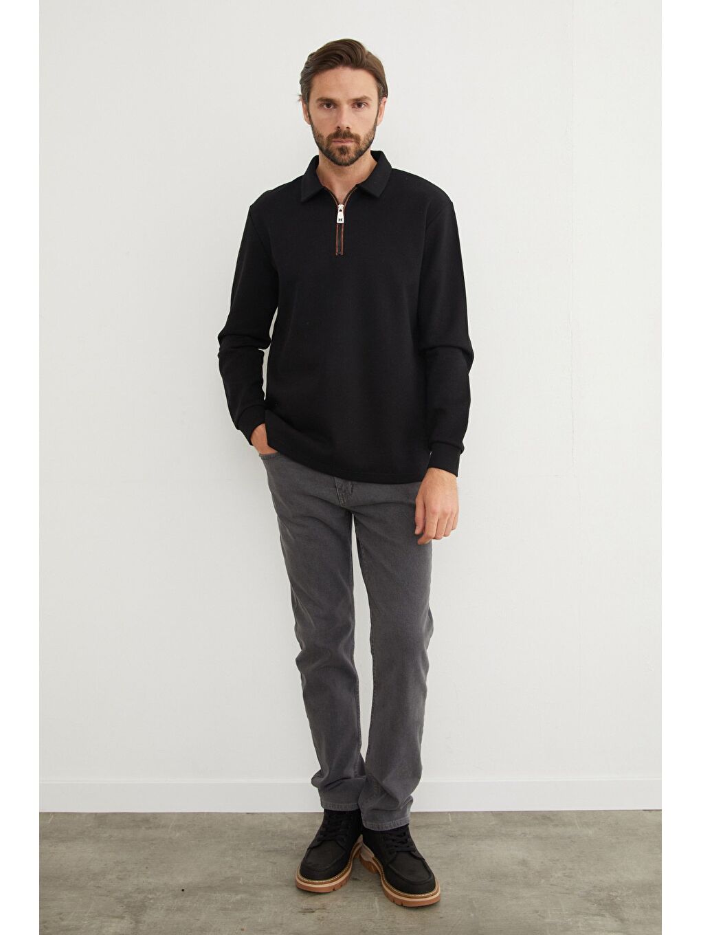 Siyah Basic Polo Yaka Yarım Fermuarlı Pike Büyük Beden Sweatshirt-3