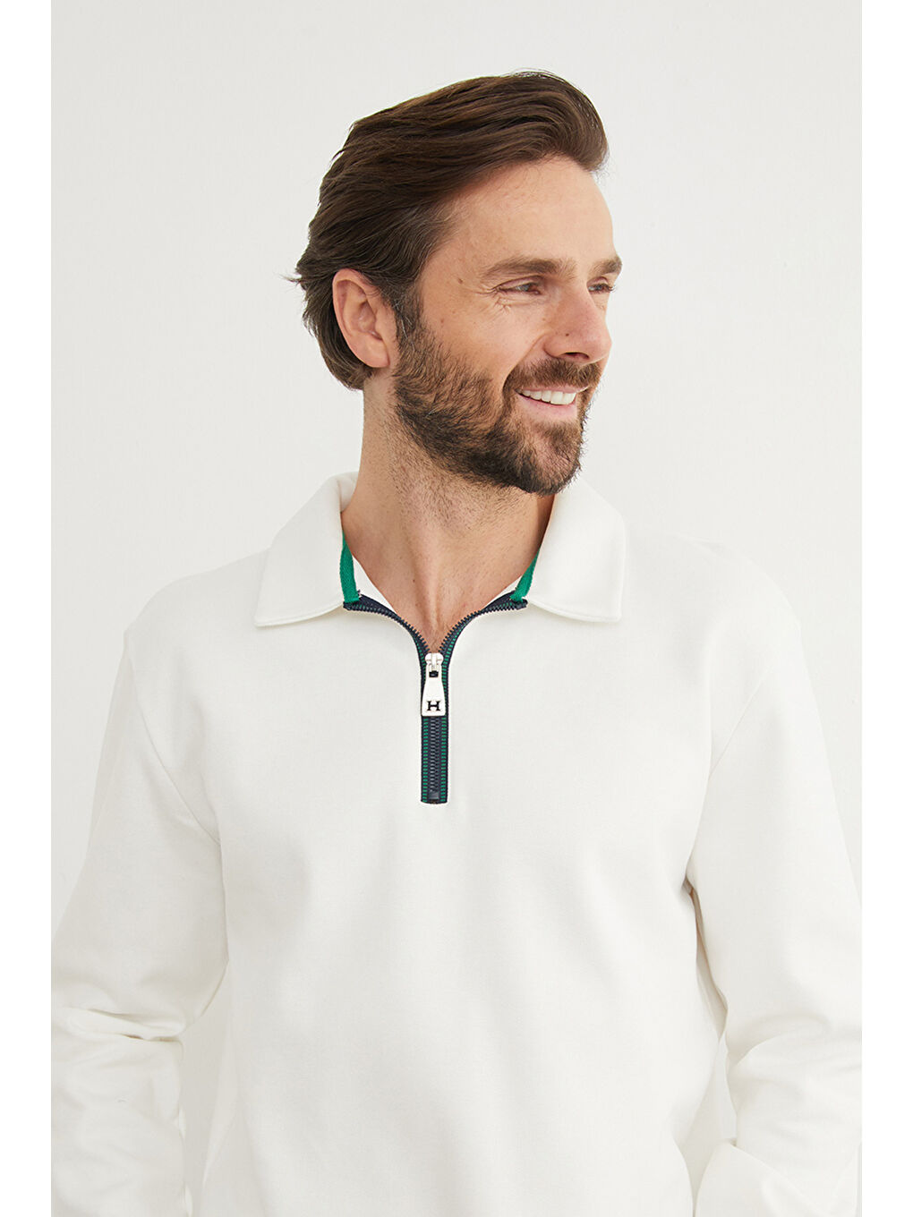 Ekru Basic Polo Yaka Yarım Fermuarlı Pike Büyük Beden Sweatshirt-4