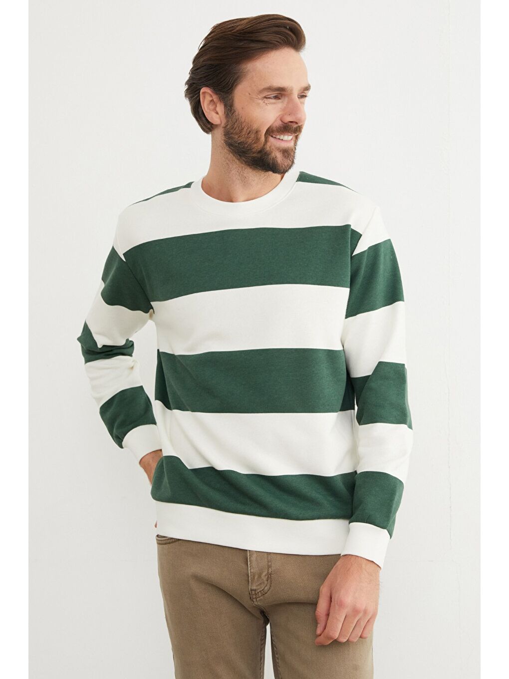 Yeşil Çizgili Bisiklet Yaka Sweatshirt