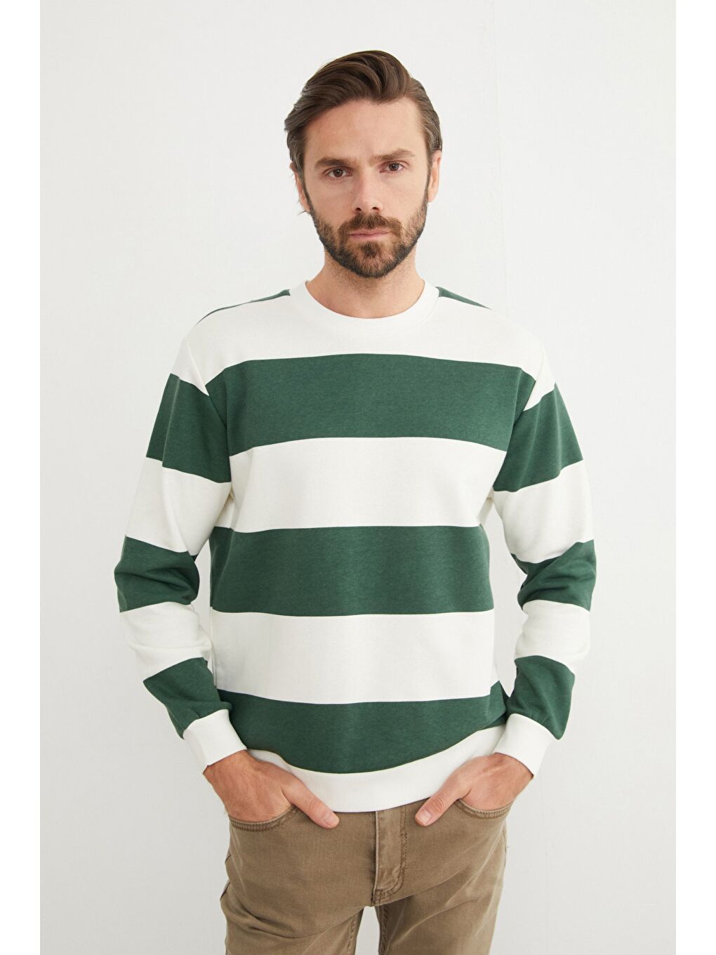 Yeşil Çizgili Bisiklet Yaka Sweatshirt-1