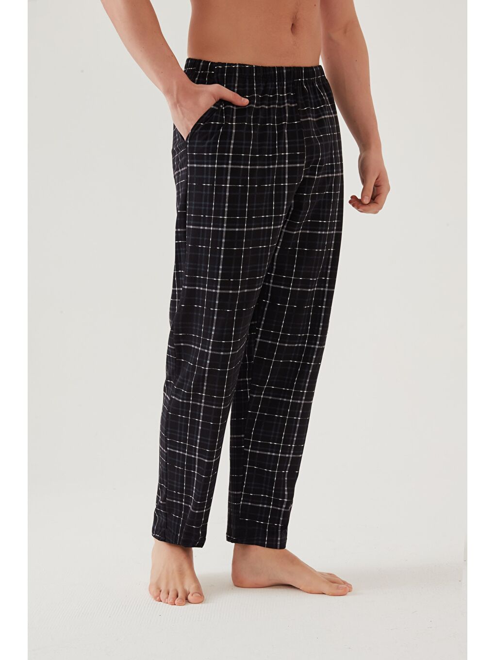 Siyah Erkek Pamuklu %100 Ekose-Lacivert 2'li Tek Alt Pijama-1