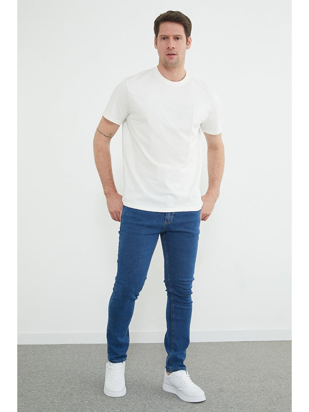 Mavi Düğmeli Fermuarlı Regular Fit Jean-1