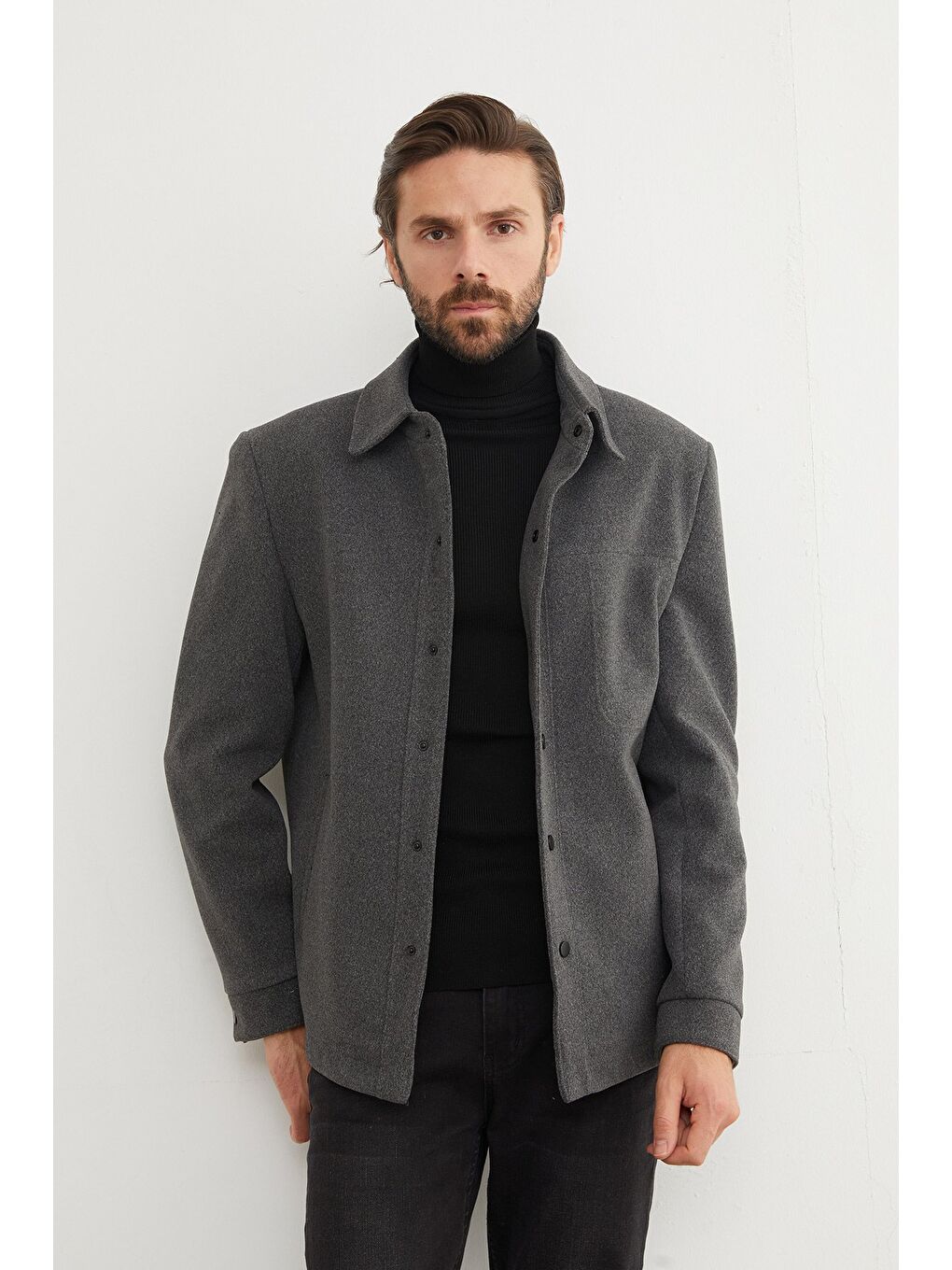 Antrasit Çift Cepli Çıtçıtlı Kaşe Kaban-1