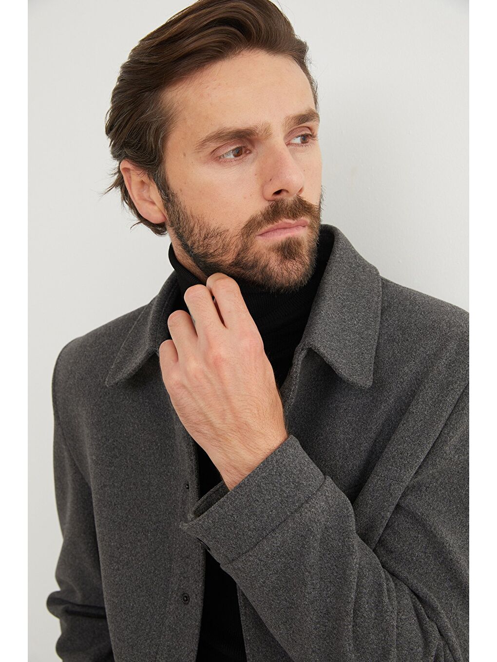 Antrasit Çift Cepli Çıtçıtlı Kaşe Kaban-3