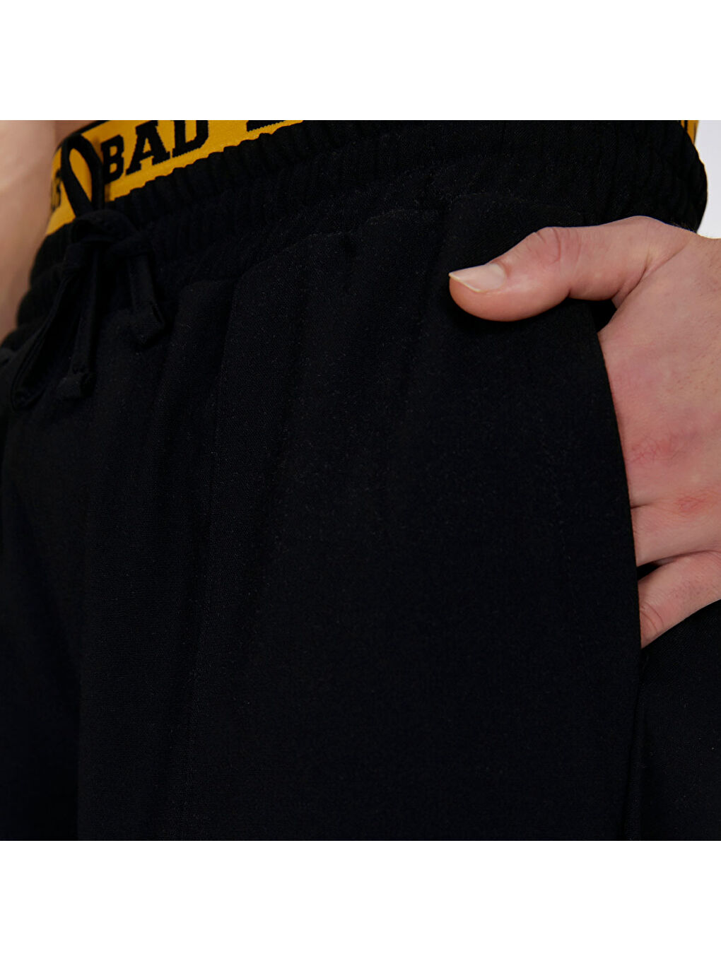 Chas Erkek Siyah Şort-2