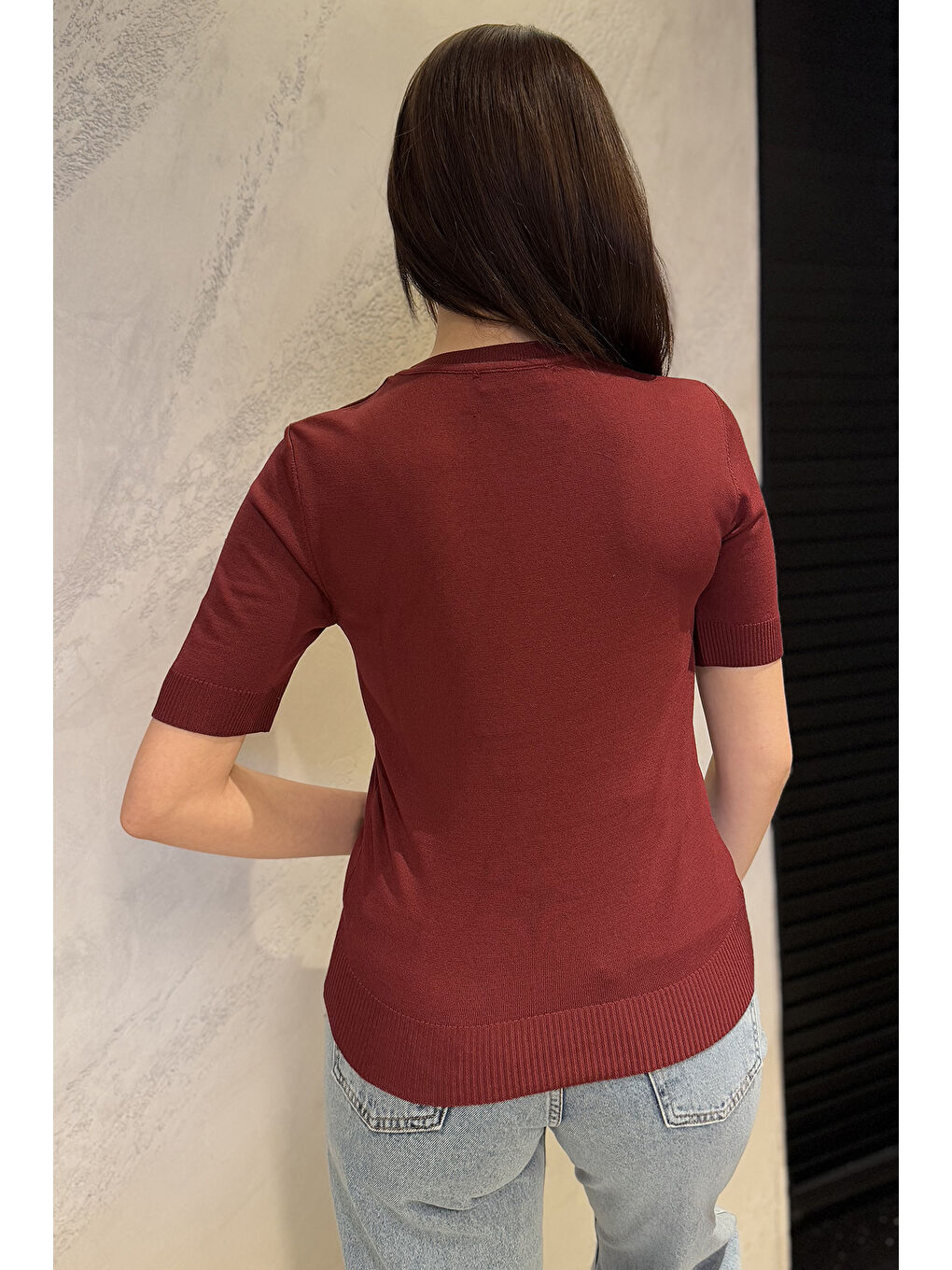 Bordo Taş Detaylı Bisiklet Yaka Kadın Kısa Kol Bluz-2