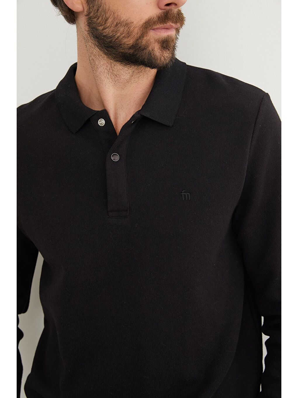 Siyah Fitilli Polo Yaka Düğmeli Büyük Beden Sweatshirt-4