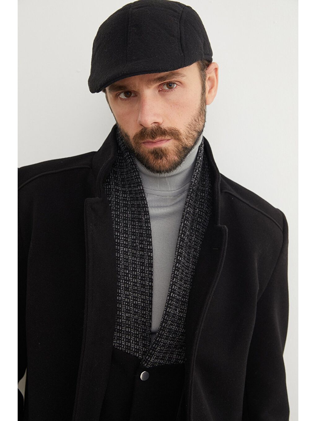 Siyah Cepli Şal Yaka Kaşe Kaban-4