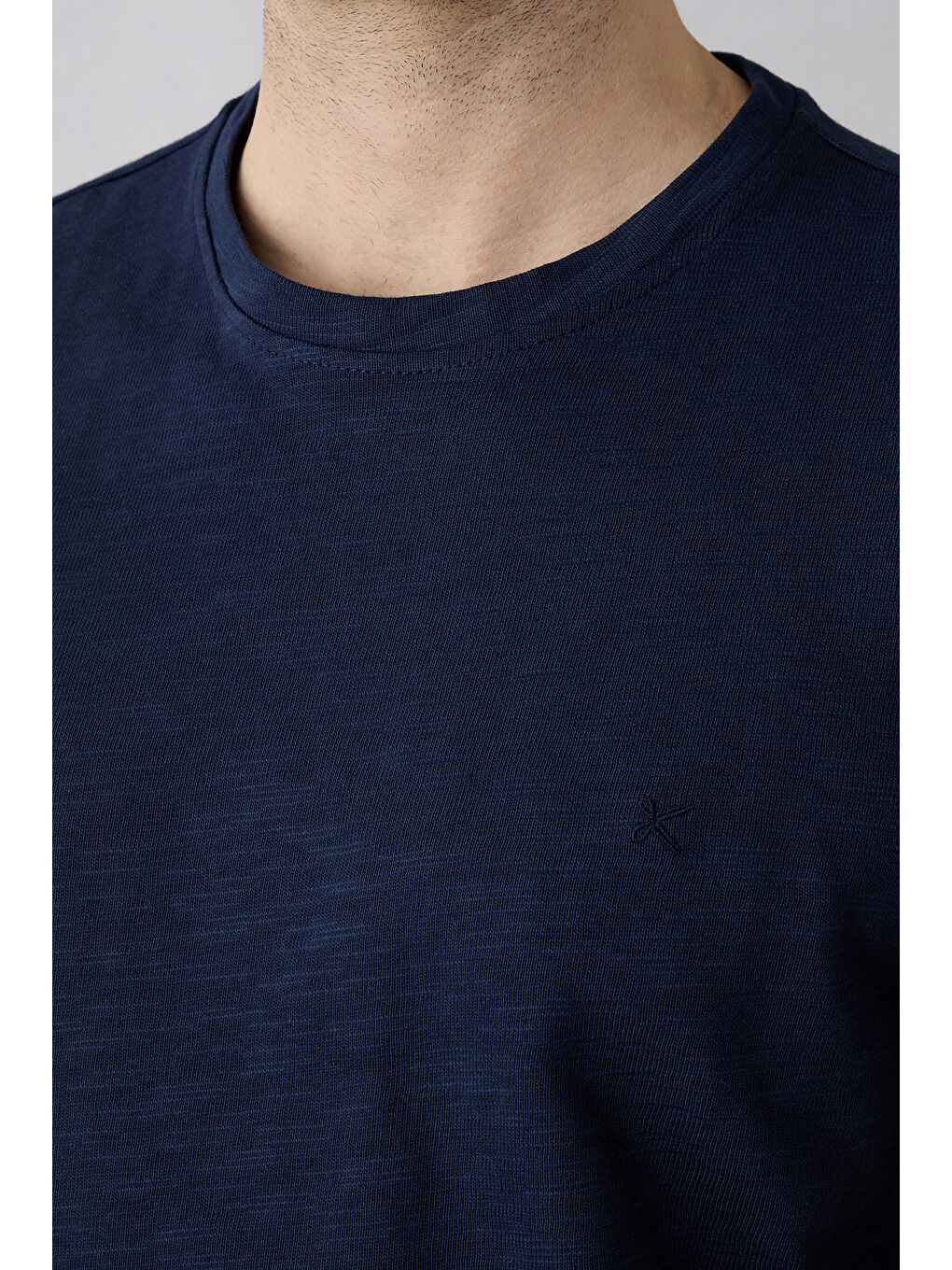 Lacivert Bisiklet Yaka Oversize Baskılı Nakışlı Pamuk Tişört-2