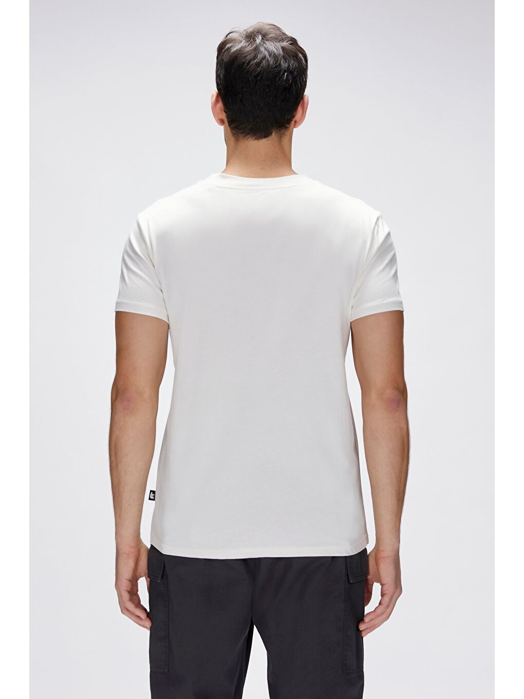 Flint Beyaz Erkek Baskılı %100 Pamuk Tişört-4
