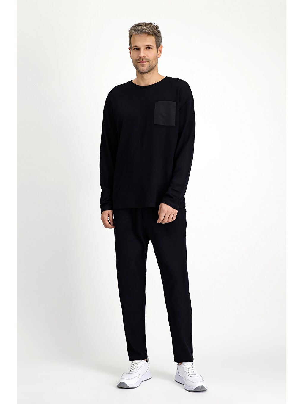 Siyah Uzun Kol Bisiklet Yaka 3'lü Şortlu Pijama Seti-1