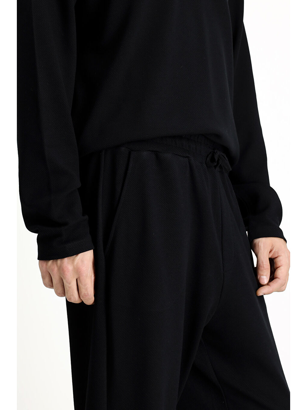 Siyah Uzun Kol Bisiklet Yaka 3'lü Şortlu Pijama Seti-3