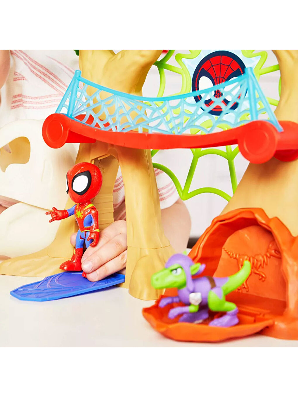 And His Amazing Friends Dino Webs Ağaç Evi Set F9477-3