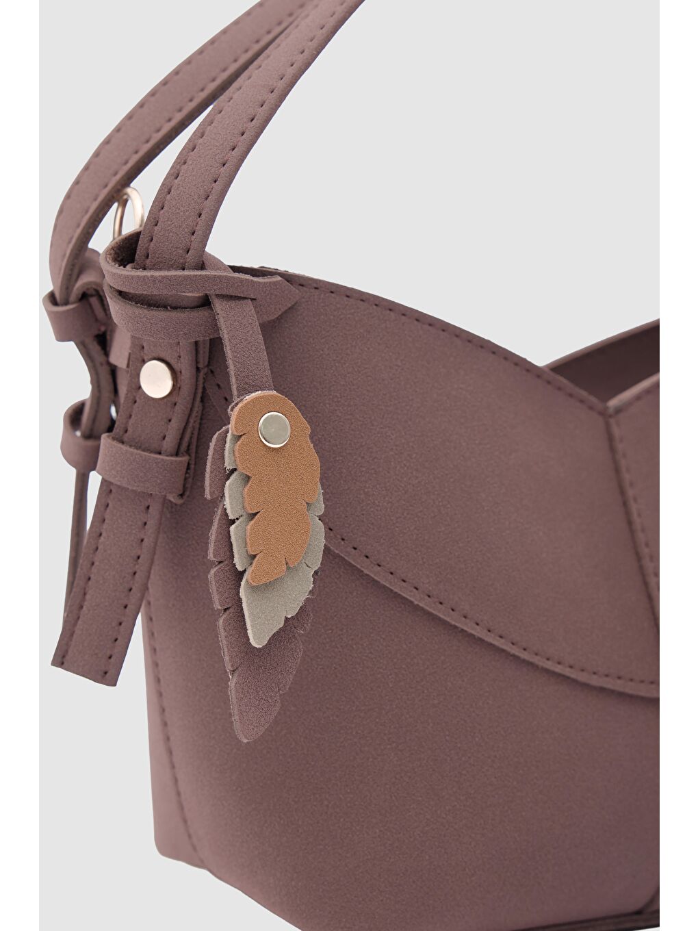 Kahverengi Low Asimetrik Süet Çapraz Çanta Kahve-3