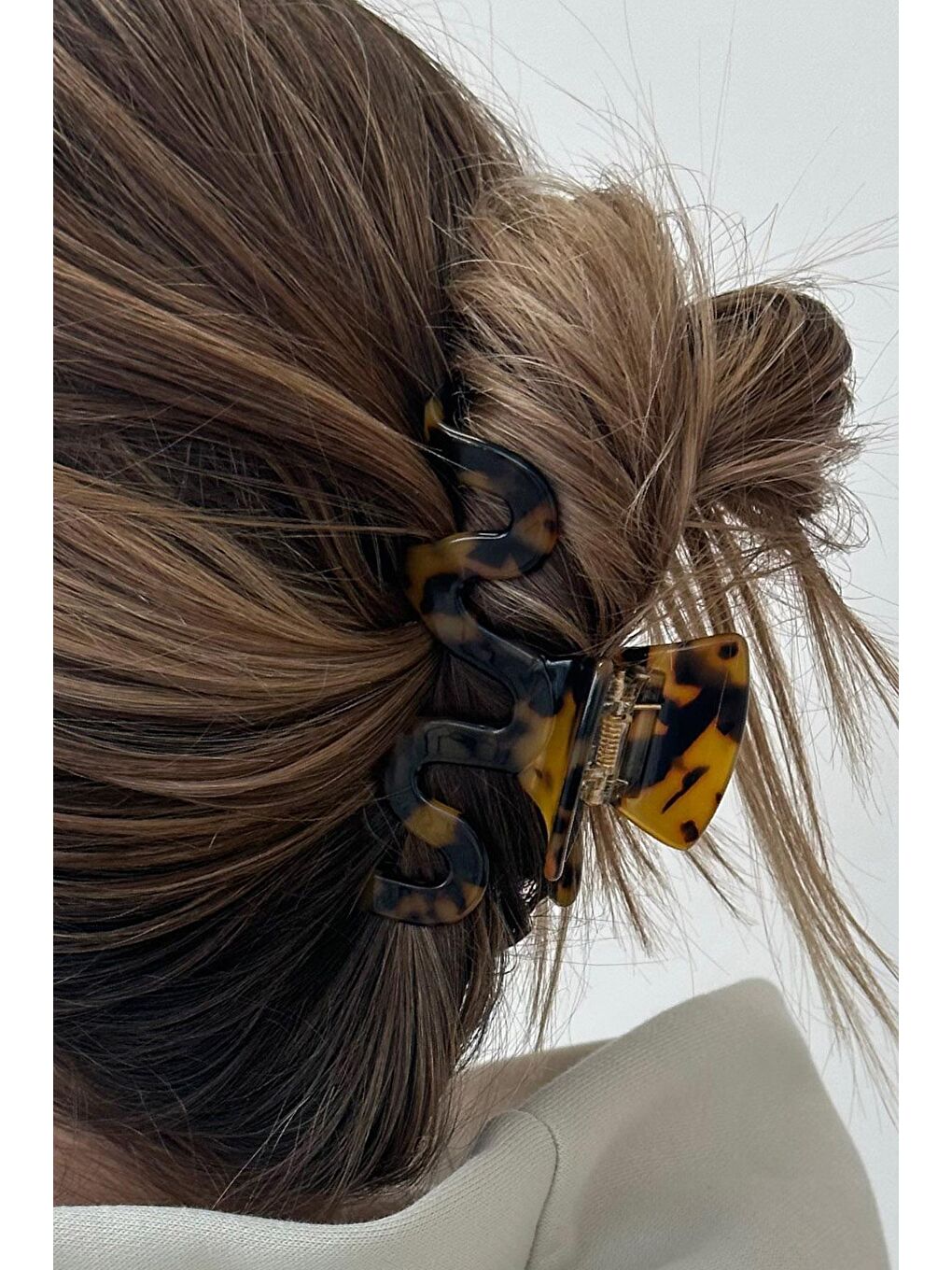 Kahverengi Kaplumbağa Sırtı Dalgalı Kadın Mandal Toka-3