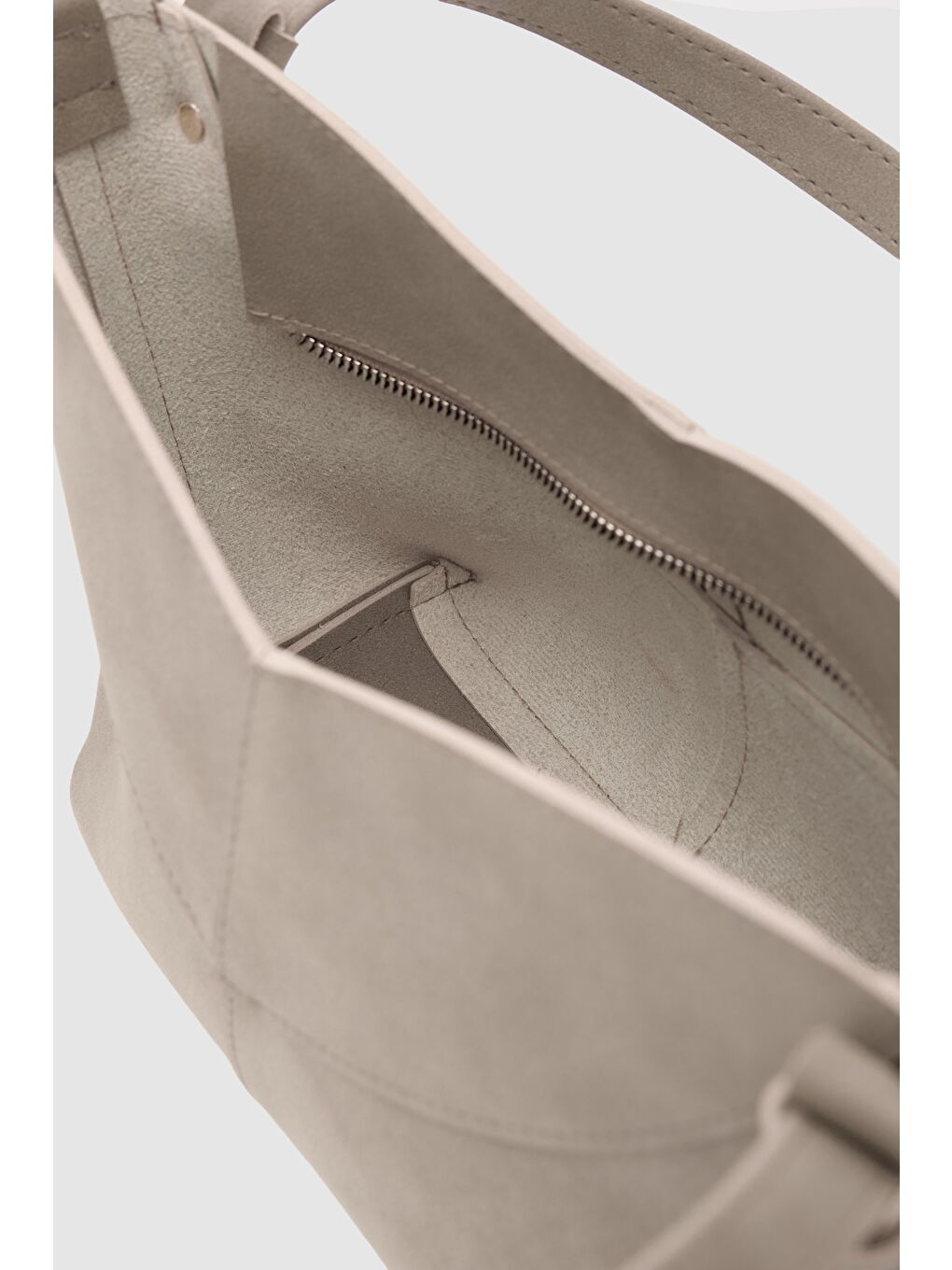 Bej Low Asimetrik Süet Çapraz Çanta Vizon-4