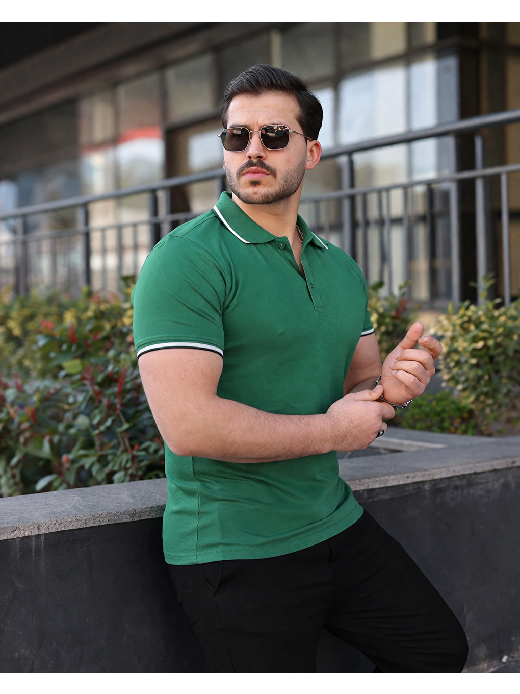 Erkek Günlük Çizgili Pamuklu Yeşil Polo Yaka Tişört-1