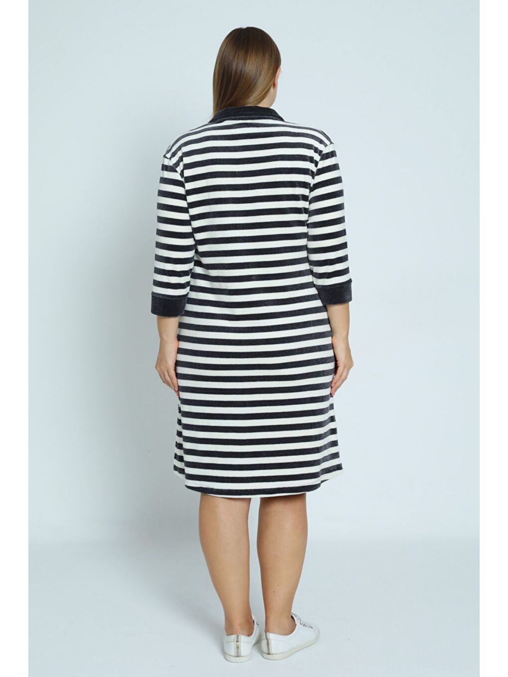 Karışık Kadın Kahverengi Çizgi Desenli Truvakar Kollu Taş Detaylı Pamuklu Kadife Büyük Beden Elbise-4