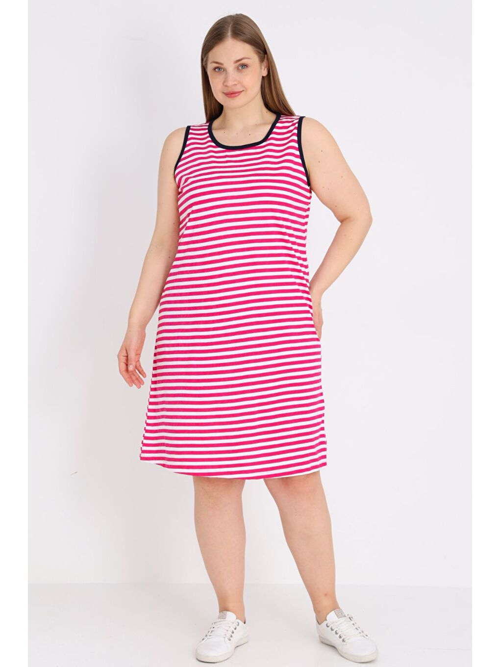 Fuşya Kadın %100 Pamuk Çizgi Desenli Askılı Biyeli Elbise