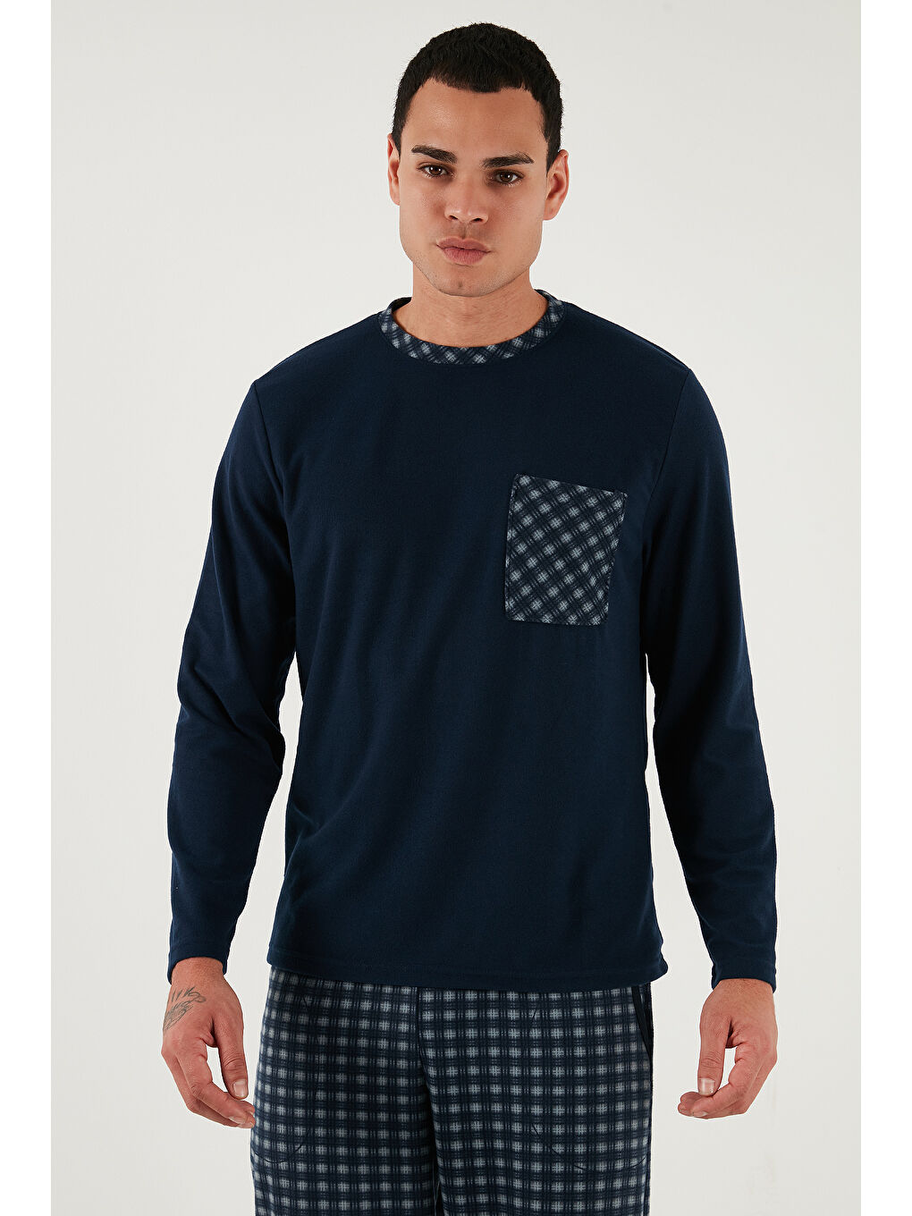 Lacivert Kareli Yumuşak Dokulu Regular Fit Uzun Kollu Pijama Takımı 609611060-1