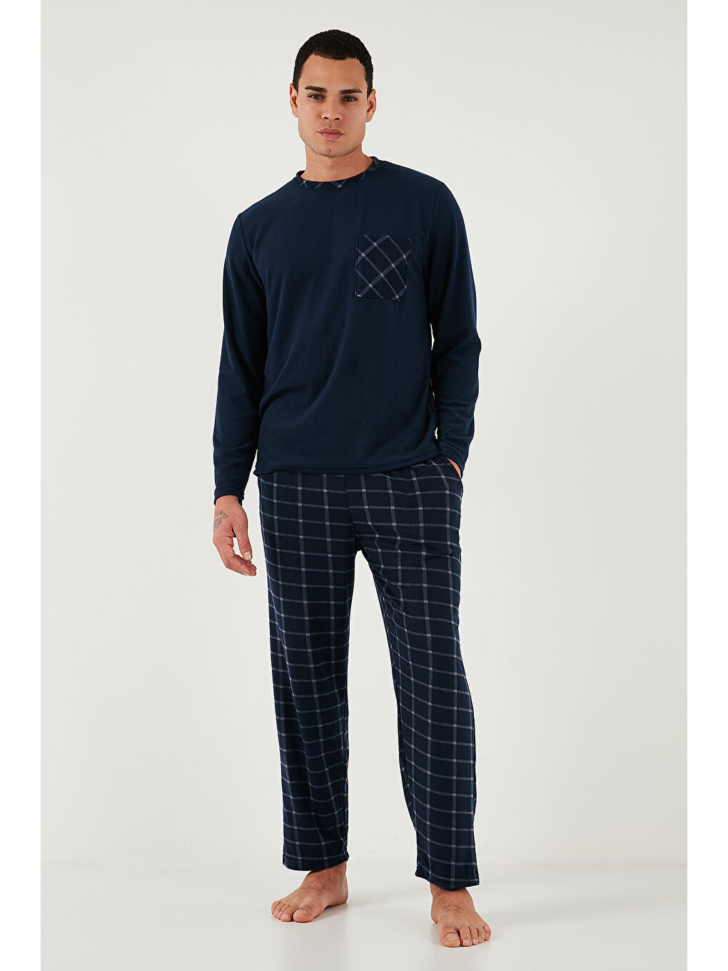 Lacivert Kareli Yumuşak Dokulu Regular Fit Uzun Kollu Pijama Takımı 609611060-4