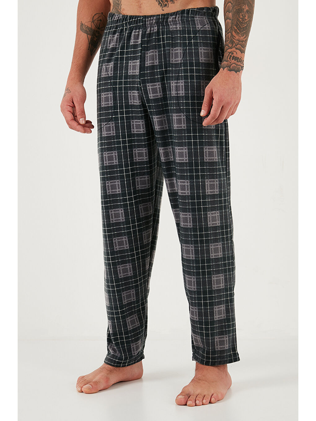 Gri Kareli Yumuşak Dokulu Regular Fit Uzun Kollu Pijama Takımı 609611060-2