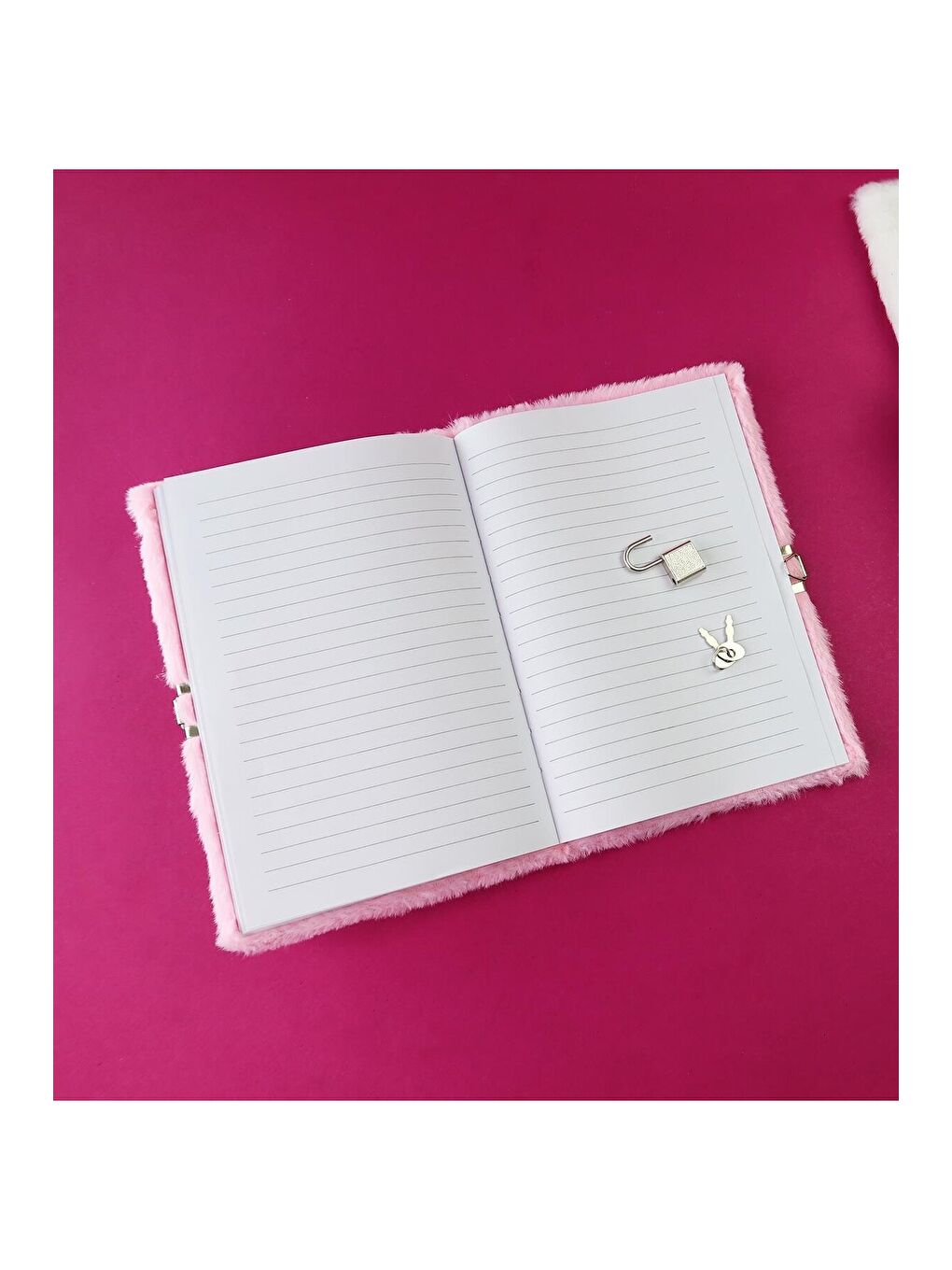 Pelüş Kapaklı Kilitli Günlük Defter-1