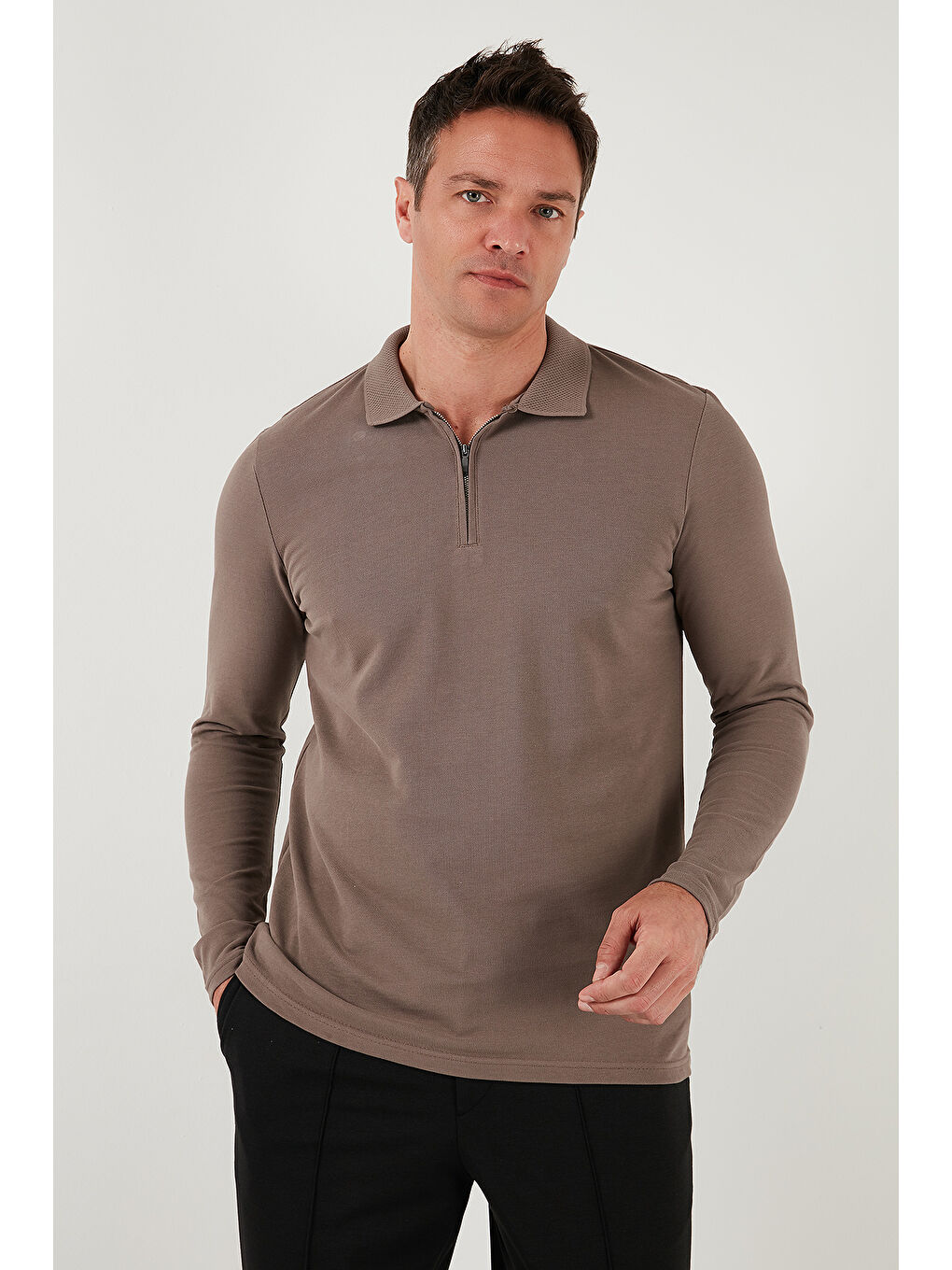 Kahverengi Pamuklu Slim Fit Yarım Fermuarlı Polo Yaka Erkek Sweat 5903010