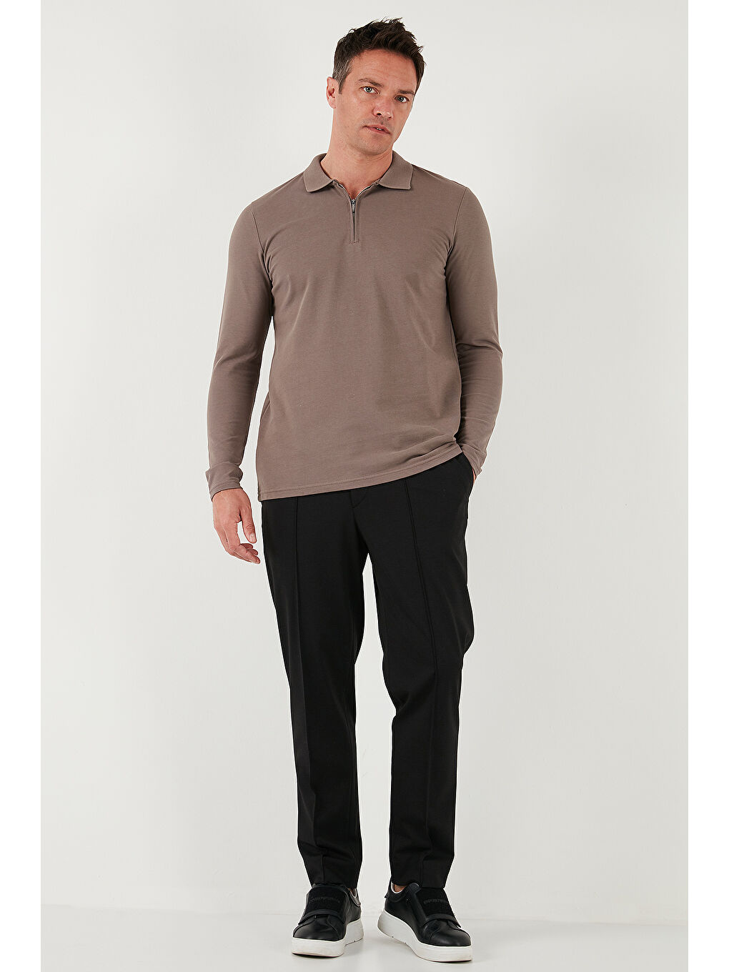 Kahverengi Pamuklu Slim Fit Yarım Fermuarlı Polo Yaka Erkek Sweat 5903010-1
